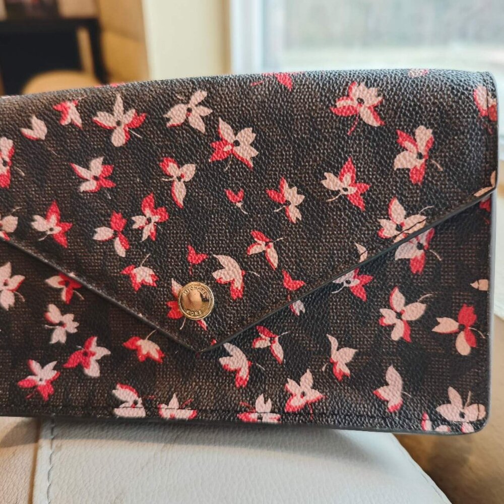Michael Kors Women's Flora belt bag